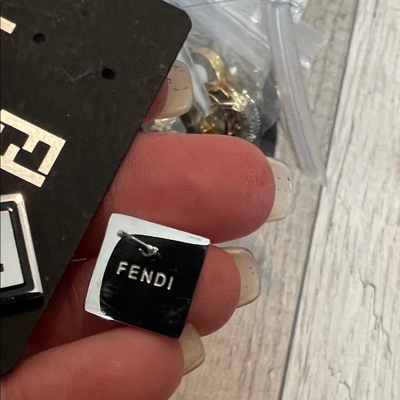 Stylish Black and Silver Earrings - Picture 2 of 3